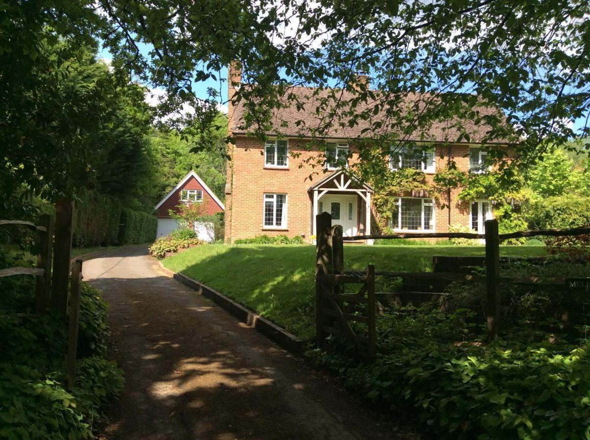 Melbury Apartment Rudgwick Екстериор снимка