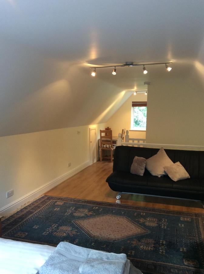 Melbury Apartment Rudgwick Екстериор снимка
